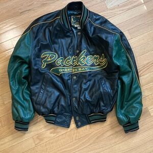 Packers Green Bay Black and Green Bomber Jacket